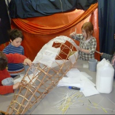 building stripy horse 1